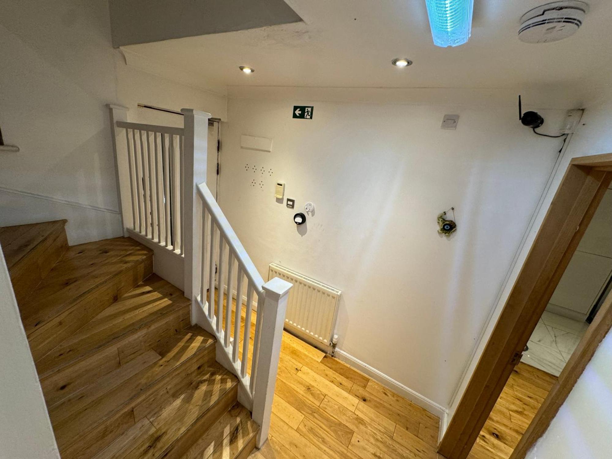 Cozy Rooms Near Central Лондон Экстерьер фото